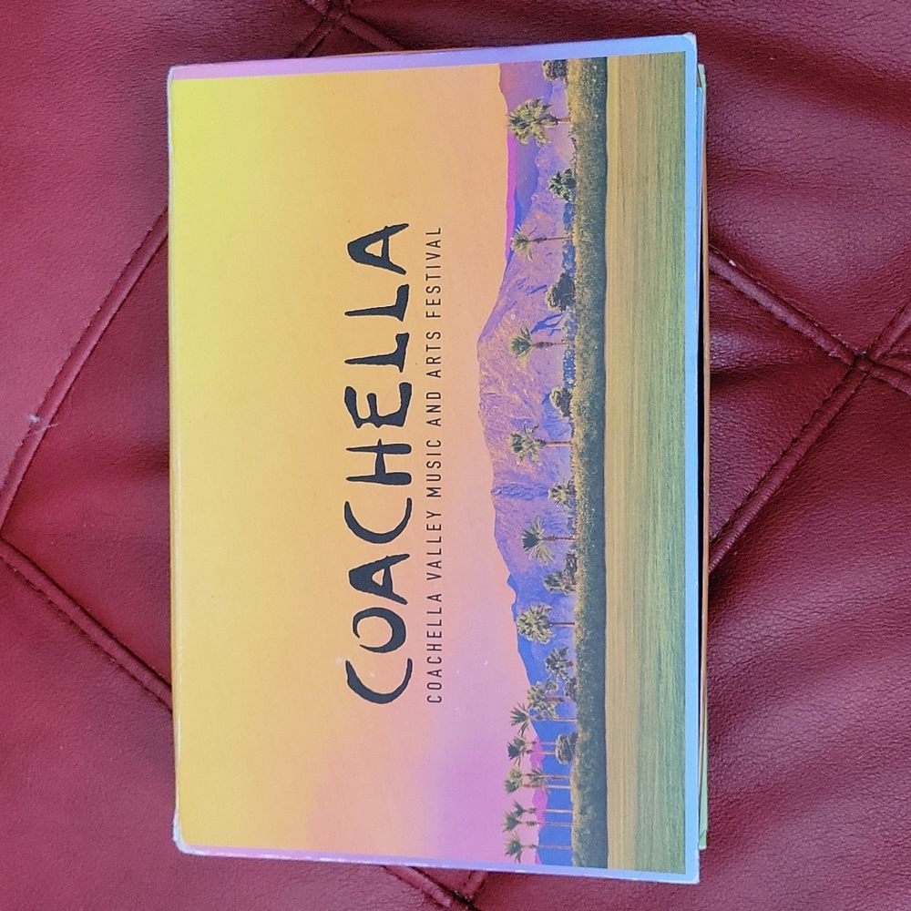 Coachella  puzzle.  2018